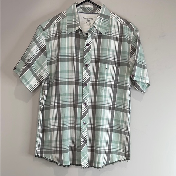 Horny Toad Mens Short Sleeve Plaid Button Down Shirt Green Grey Organic Cotton S - Picture 2 of 12